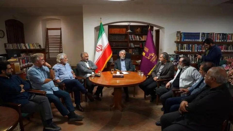 حضور وزیر فرهنگ در خانه سینما/ اسرائیل برنامه ریزی کودتای ۲۸مرداد داشت