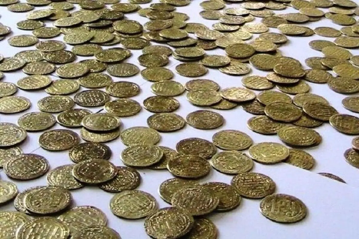 شناسایی و توقیف ۲۰۰ سکه تقلبی در شاهرود