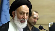 آیت الله ایازی: طراحی لباس عمل جراحی اسلامی در مقایسه با موضوعات مهم‌تر خنده‌آور است/ حساسیت بیش از اندازه به حجاب نتیجه عکس داد