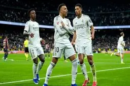 رئال به یک‌قدمی بارسلونا رسید