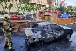 جزئیات جدید از آتش‌سوزی پژو ۴۰۵ در بزرگراه مدرس تهران/  2 نفر مصدوم شدند + عکس