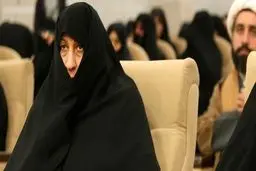 برای زنان طلبه دوره‌های تربیت مبلغ مخاطب محور ویژه مهدکودک، دانشگاه و مدارس برگزار می کنیم

