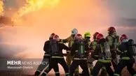 آتش سوزی در شهرک صنعتی مهریز یزد