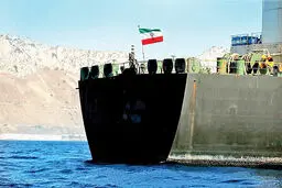 بایدن اجازه توقیف نفتکش‌های ایرانی را نمی‌دهد