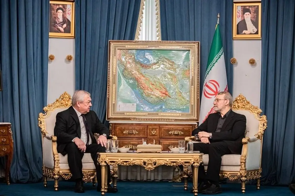 دیدار نماینده پوتین با علی لاریجانی

