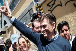 پیروزی رودریگو پاز و پایان دو دهه حاکمیت چپ‌گرایان در بولیوی