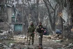Russia orders Ukrainian forces in Mariupol to surrender by Sunday morning