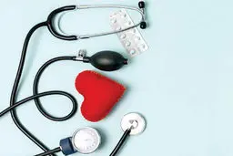 بدهی کلان وزارت بهداشت و بحران نقدینگی در شرکت‌های تجهیزات پزشکی
