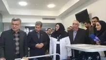 عیادت وزیر بهداشت از مجروحان جنگ در اصفهان