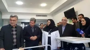 عیادت وزیر بهداشت از مجروحان جنگ در اصفهان