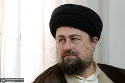 هرچه مردم می‌گویند باید اطاعت شود ولو غلط باشد



