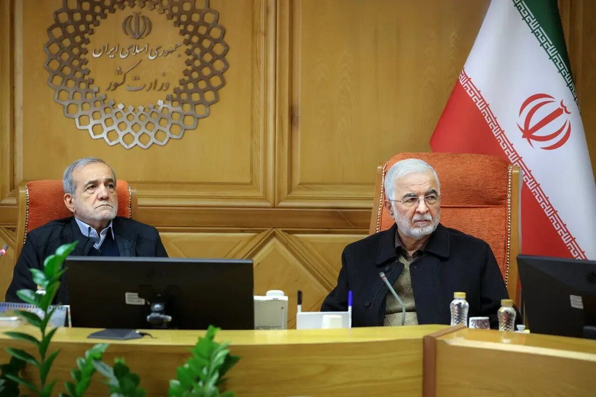 پزشکیان: از شرایط سخت تامین برق و گاز عبور کردیم
