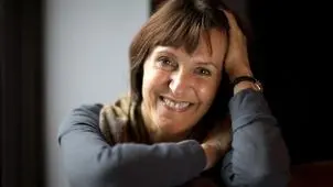 نویسنده‌ای که پس از مرگ «برنده برندگان» شد

