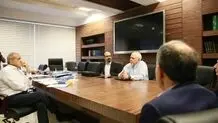 در سیاست خارجی شعارهای دهن پرکن که جیب مردم را خالی کند، نمی دهم