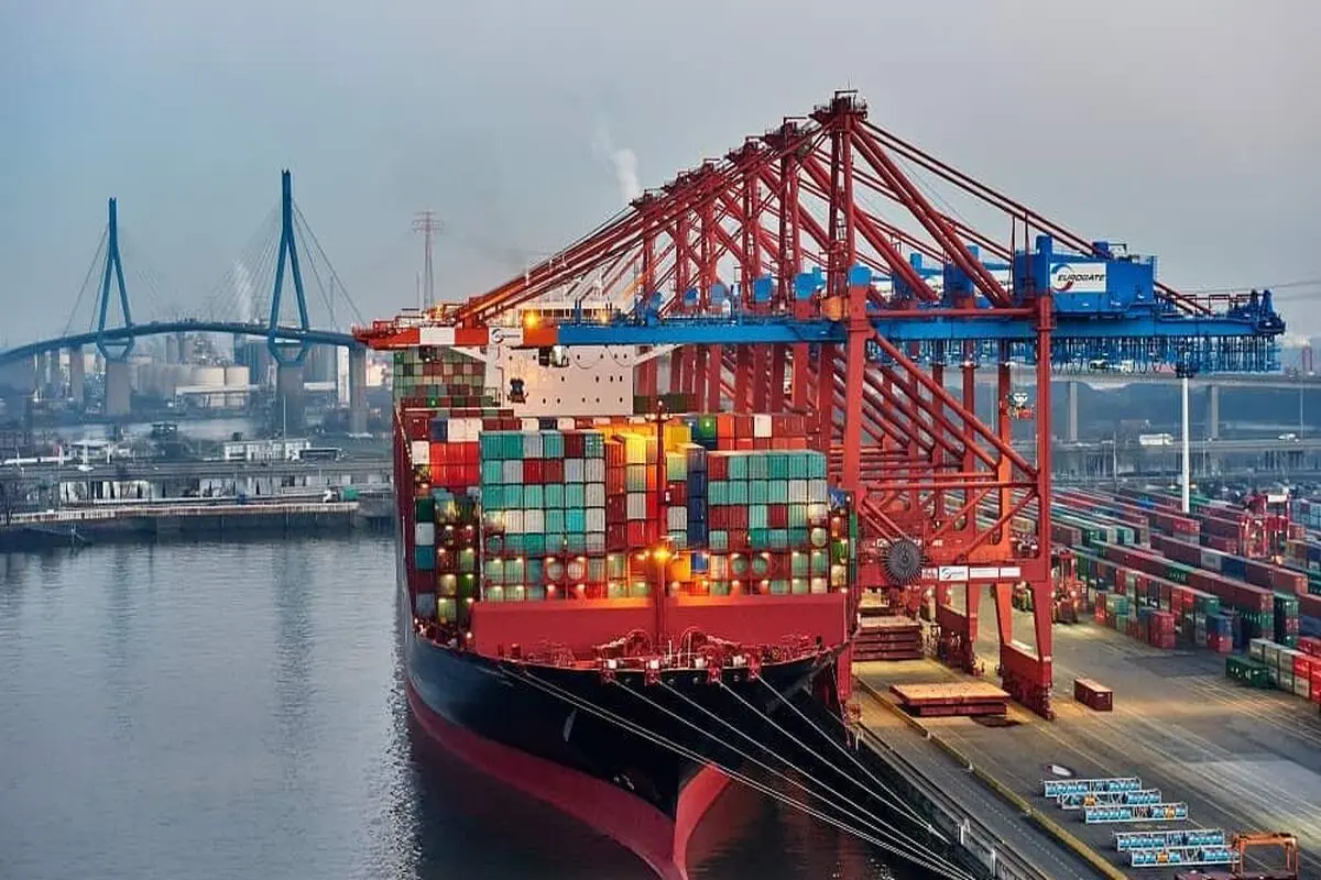 قیمة الصادرات الإیرانیة ستصل إلى 55 ملیار دولار بحلول نهایة العام الجاری