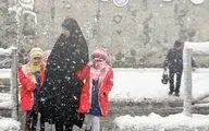 مدارس برخی شهرهای آذربایجان غربی به دلیل بارش برف غیرحضوری شد