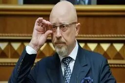 زلنسکی وزیر دفاع اوکراین را برکنار کرد

