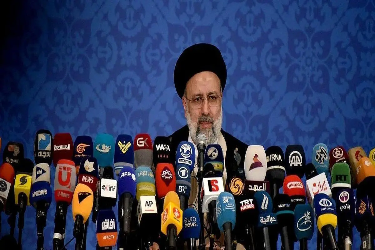 فساد ۳ میلیارد دلاری تیر خلاص بر شعار مبارزه با فساد رئیسی است

