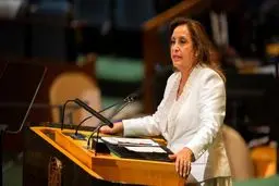 رئیس‌جمهور پرو برکنار شد

