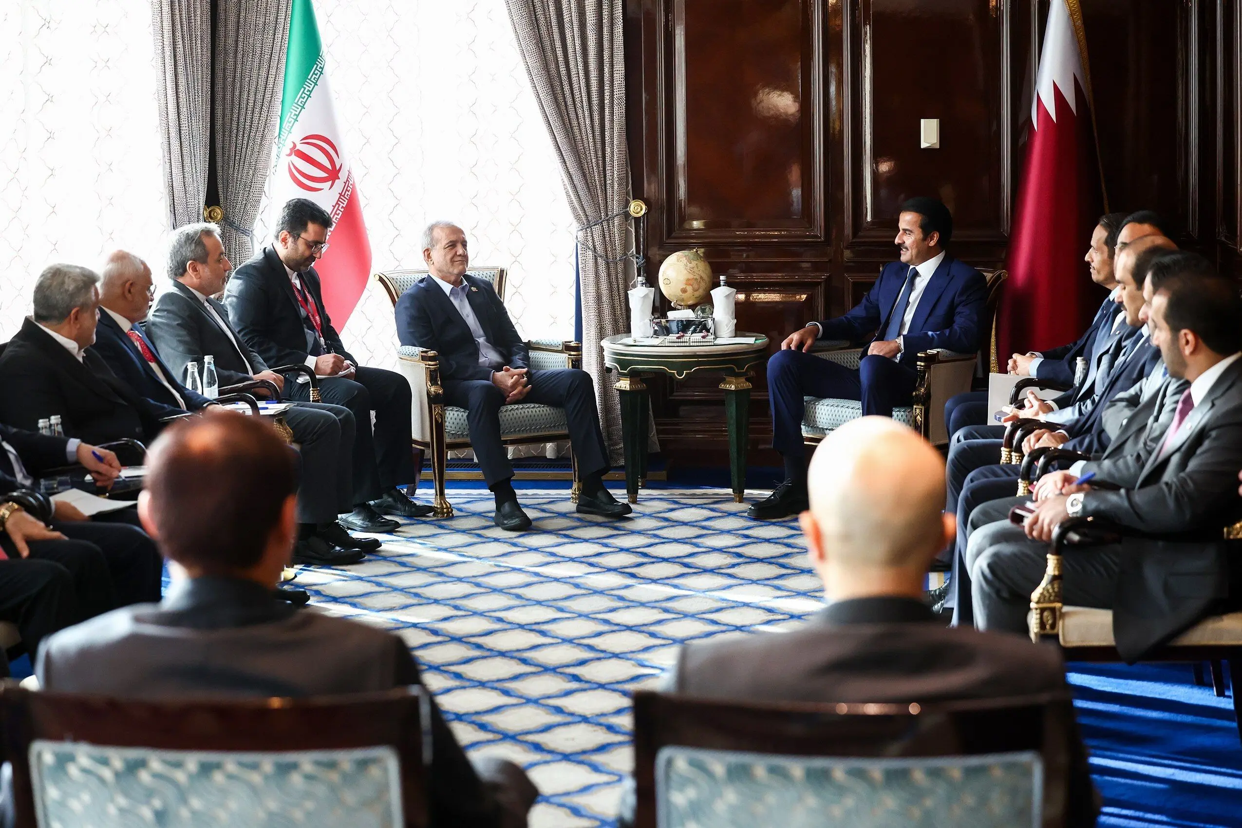امیر قطر با پزشکیان دیدار کرد؛ تاکید بر تقویت روابط دوجانبه