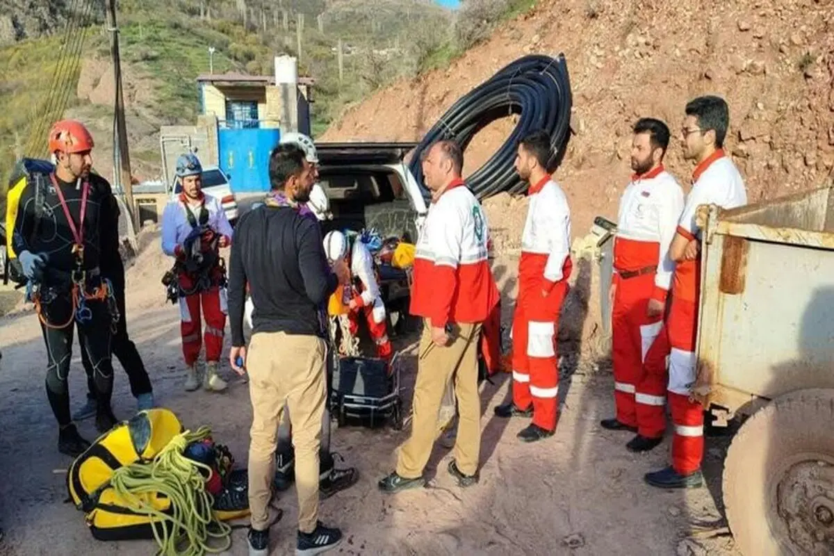 ۲۵ گردشگر در الموت مفقود شدند / اعزام ۲ تیم عملیاتی هلال احمر به منطقه