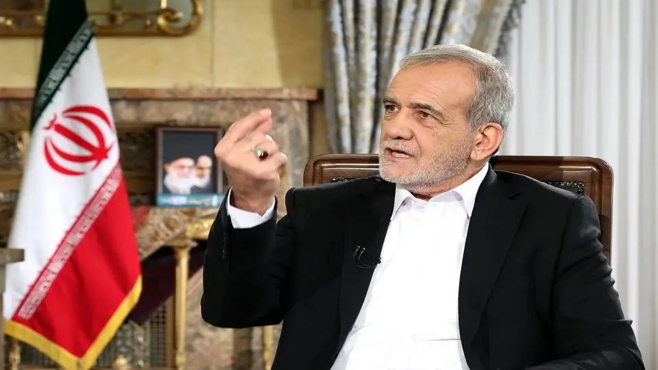 پزشکیان: رمز موفقیت در جنگ تحمیلی ۱۲ روزه وحدت مردم بود