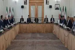 توقیع اتفاقیة التجارة الحرة بین إیران والاتحاد الاقتصادی الأوراسی فی 25 دیسمبر
