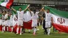 اهتزاز پرچم همبستگی ملی