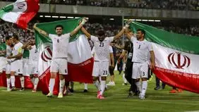 اهتزاز پرچم همبستگی ملی