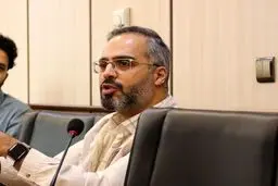 مگر می‌شود در اتحادیه مرغدارها، رئیس اتحادیه، مرغداری نداشته باشد