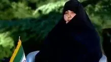به پدرم توصیه کردم در دانشگاه تهران حضور پیدا نکند