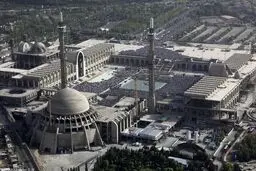 ادامه عرضه ملزومات سفر اربعین در مصلی تهران