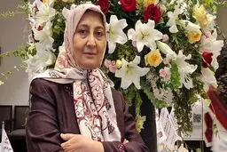 دکتر فروزنده فارغ پور؛ متخصص زنان، زایمان و نازایی
