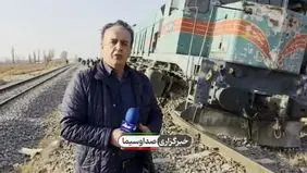 خارج شدن قطار از ریل در ایستگاه هشتگرد + ویدیو