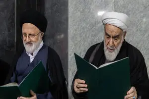 تصویری از علیاصغر حجازی و محمدی گلپایگانی