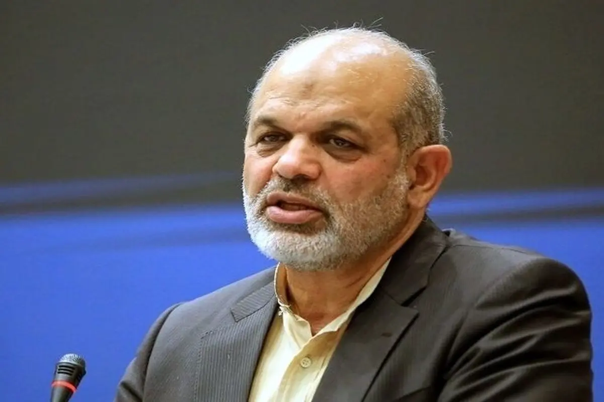 چه دلیلی دارد که فلان خودرو در فلان کشور صنعتی ساخته شود و مردم ما احیانا دنبال آن خودرو باشند؟ / چرا مردم ما به دنبال محصولات تولیدی خودمان نباشند؟