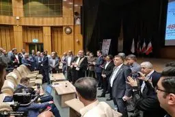 جلوگیری از برگزاری همایش اتحادیه سراسری کانون‌های وکلای دادگستری‌ ایران در اهواز به دلیل استفاده از «کروات»