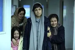 پروانه نمایش فیلم زن و بچه به کارگردانی سعید روستایی صادر شد

