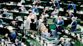 میدانی برای سیاست هیجانی