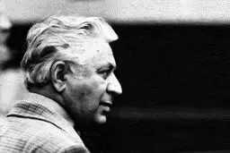 اثر بزرگ علوی عشق مصرف‌شده