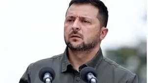 زلنسکی: اوکراین زیر بمباران است به مسکو نمی‌ر‌وم