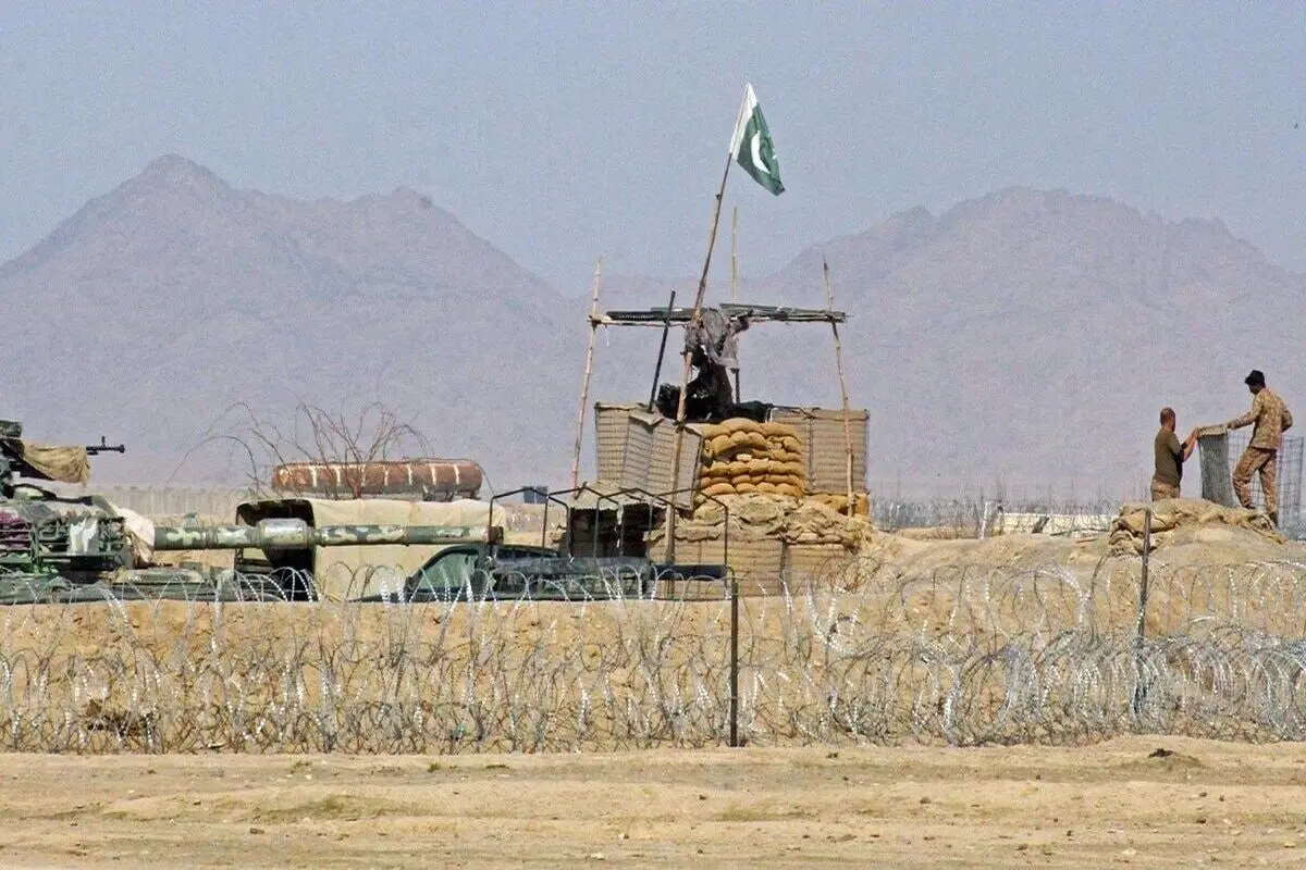 ادعای پاکستان: ۸ پهپاد متخاصم از مبدأ افغانستان منهدم شد