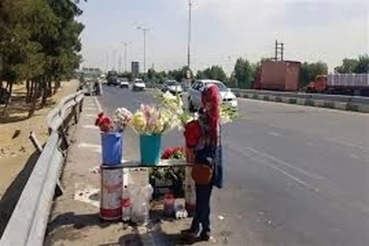 گل فروشان و کودکان کار اطراف بهشت زهرا جمع آوری شدند