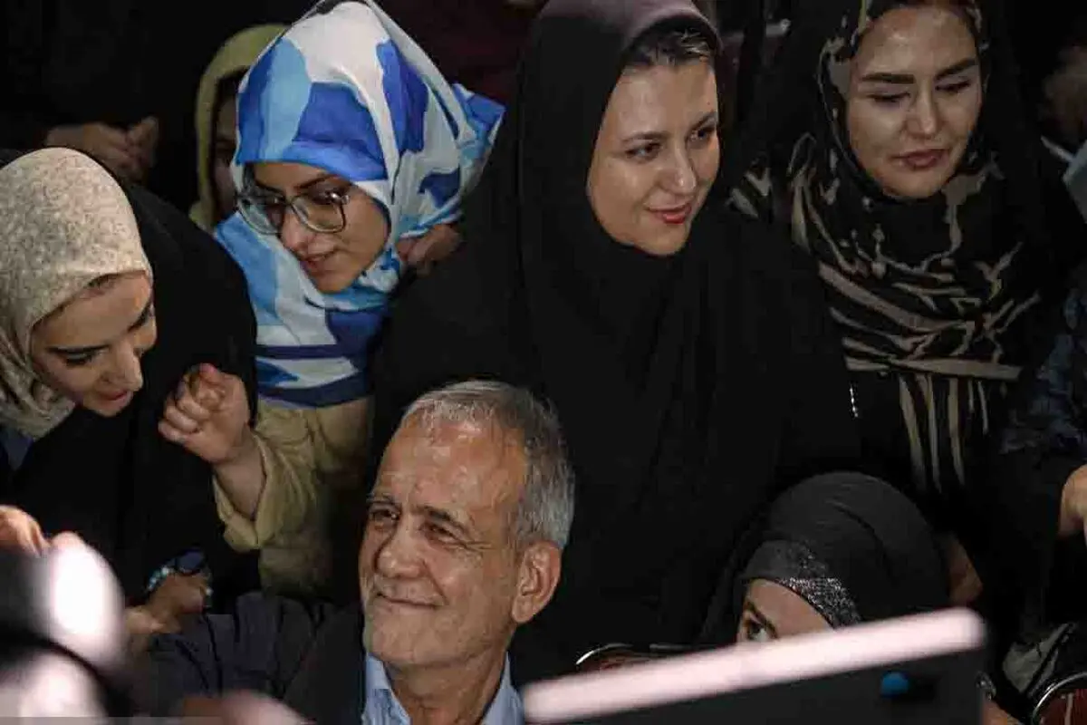 پزشکیان: مدافع حقوق زنان خواهم بود