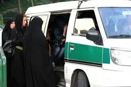 آیا روش‌هایی مثل «گشت اجبار» اسلامی و دینی است؟