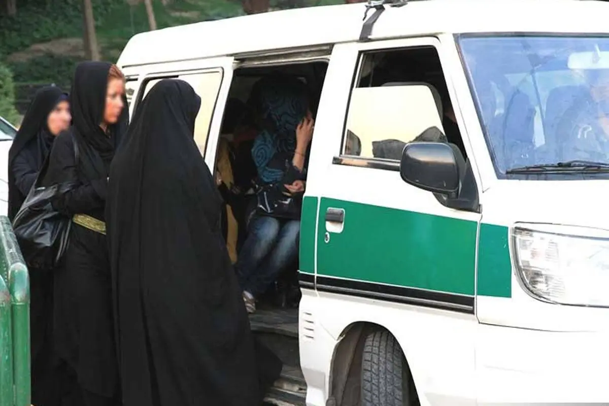 آیا روش‌هایی مثل «گشت اجبار» اسلامی و دینی است؟