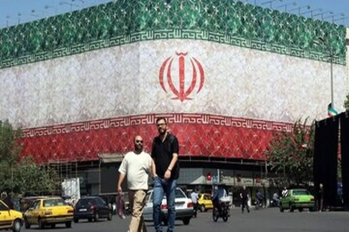 رویترز ادعا کرد: ۳۰۰ میلیارد دلار برای سرمایه‌گذاری در ایران در توافق تهران و واشنگتن پیش‌بینی شده است