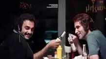 عکس یادگاری هوتن شکیبا و صابر ابر در پشت صحنه تاسیان