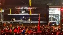 حال و هوای مصلی تهران  پیش از خواندن نماز بر پیکر رهبر شهید در صبح روز یکشنبه ۱۴ تیر ۱۴۰۵