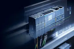 زیمنس بهتر است یا اشنایدر؟ بررسی بهترین برندهای پی ال سی